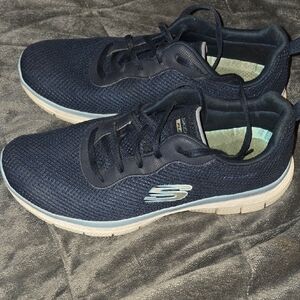 Skechers Flex Lite Navy In Size 9